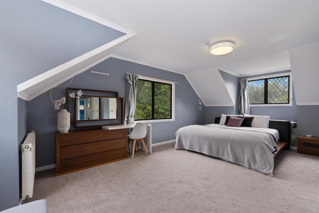 Skyline Mountain View Lodge Up To 16 People Rotorua Eksteriør bilde